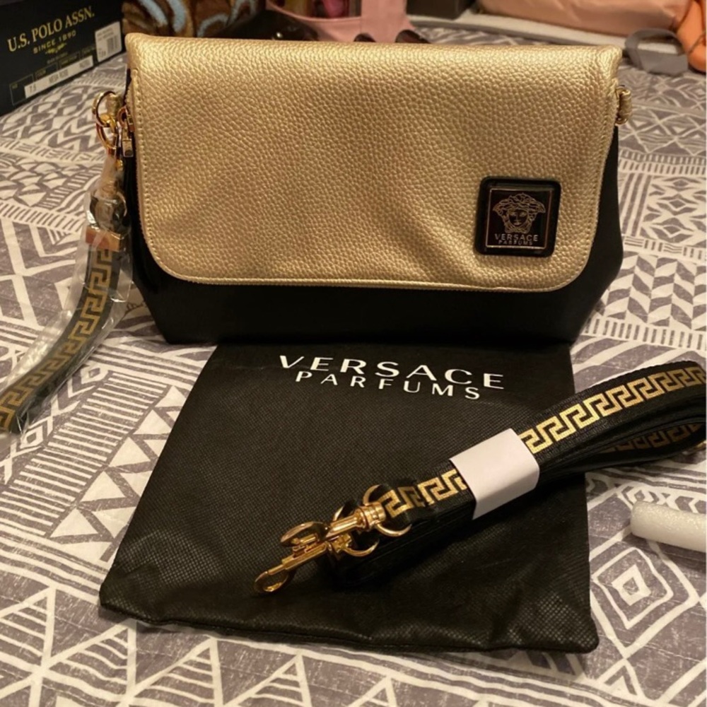 Versace Medusa Gold/Black Convertible Pouch: wristlet vs Crossbody, NWT